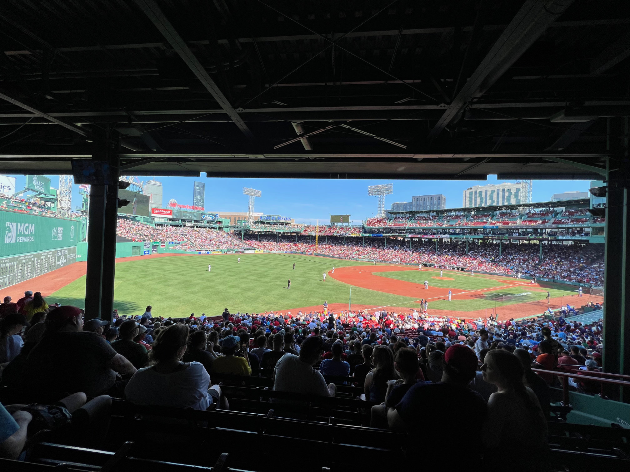 A beautiful Saturday game at Fenway (2022)